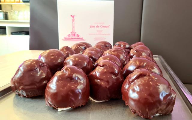 Bossche-bollen-Den-…